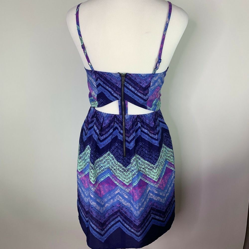 American Eagle Outfitters Womens Dress Size 4 Sleeveless‎ Back Cut Out Pockets - Picture 2 of 4